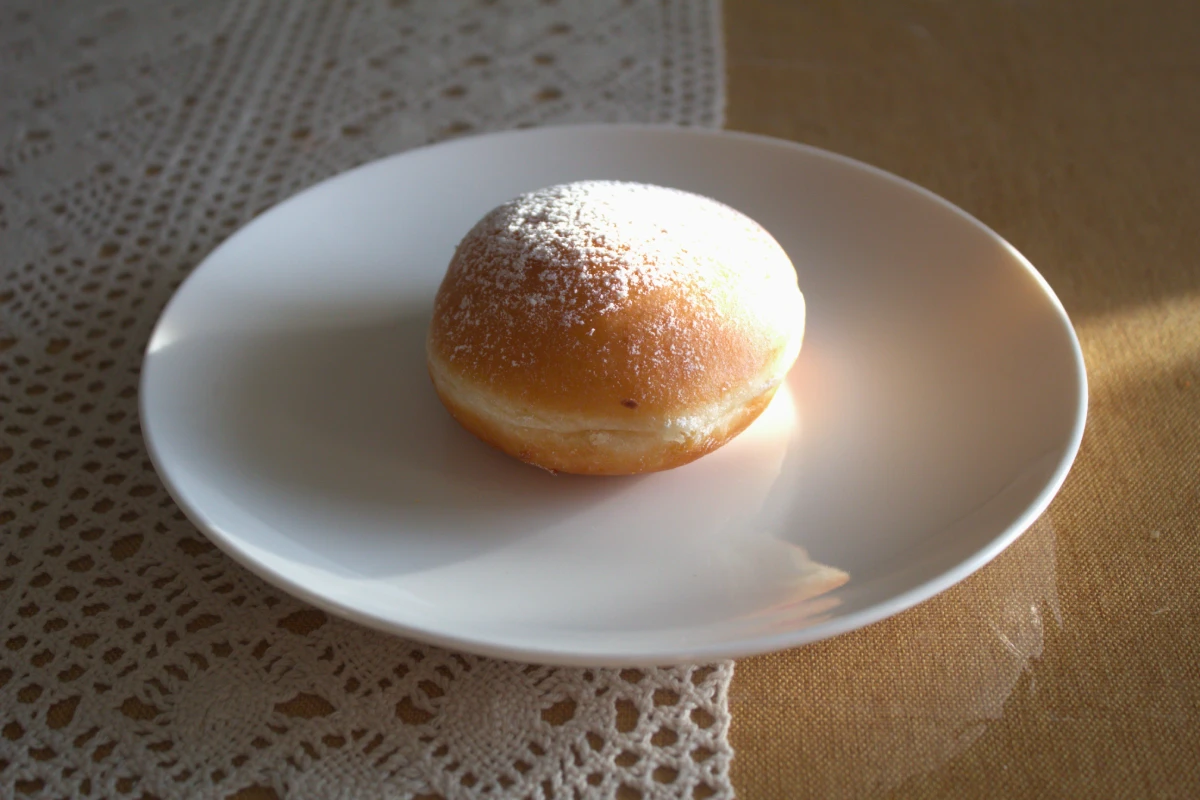 21 Best Krispy Kreme Donuts (2023)